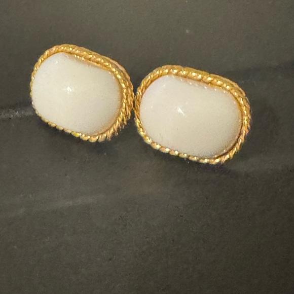 Trifari Chic Gold and Cream Stud Earrings - Picture 2 of 6